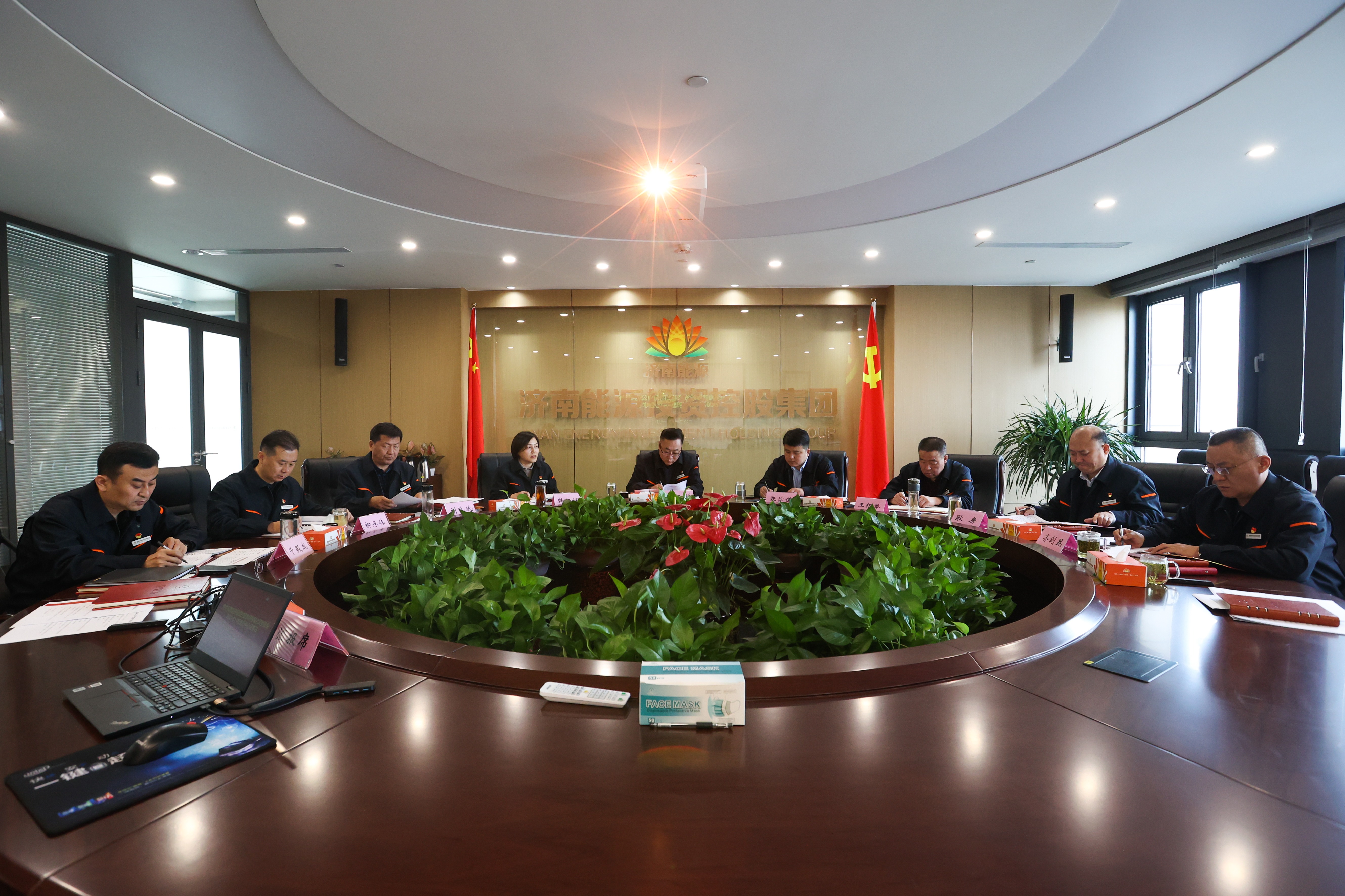 鉴黑担保网(jhdbw)·最具权威唯一维权担保平台