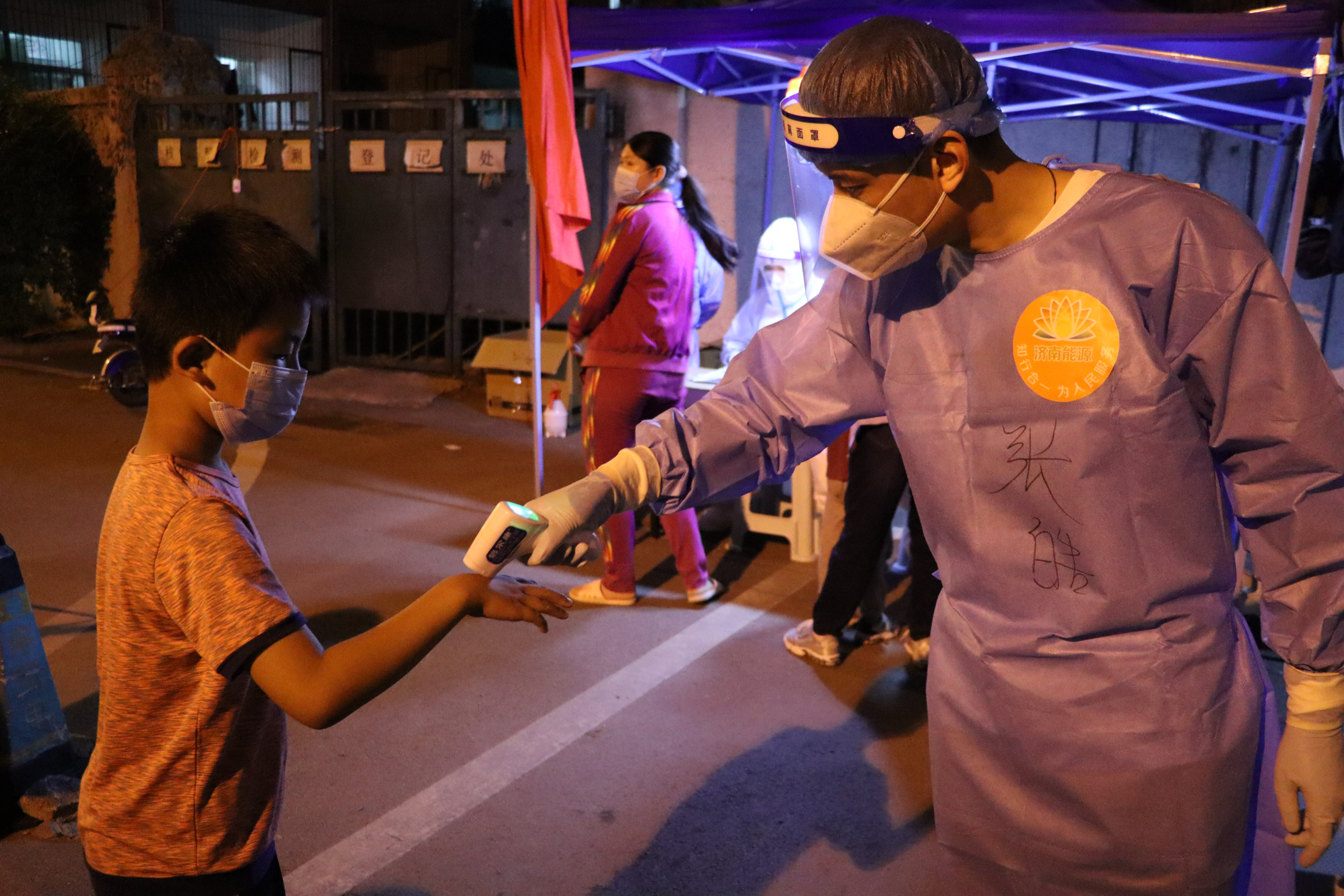 鉴黑担保网(jhdbw)·最具权威唯一维权担保平台