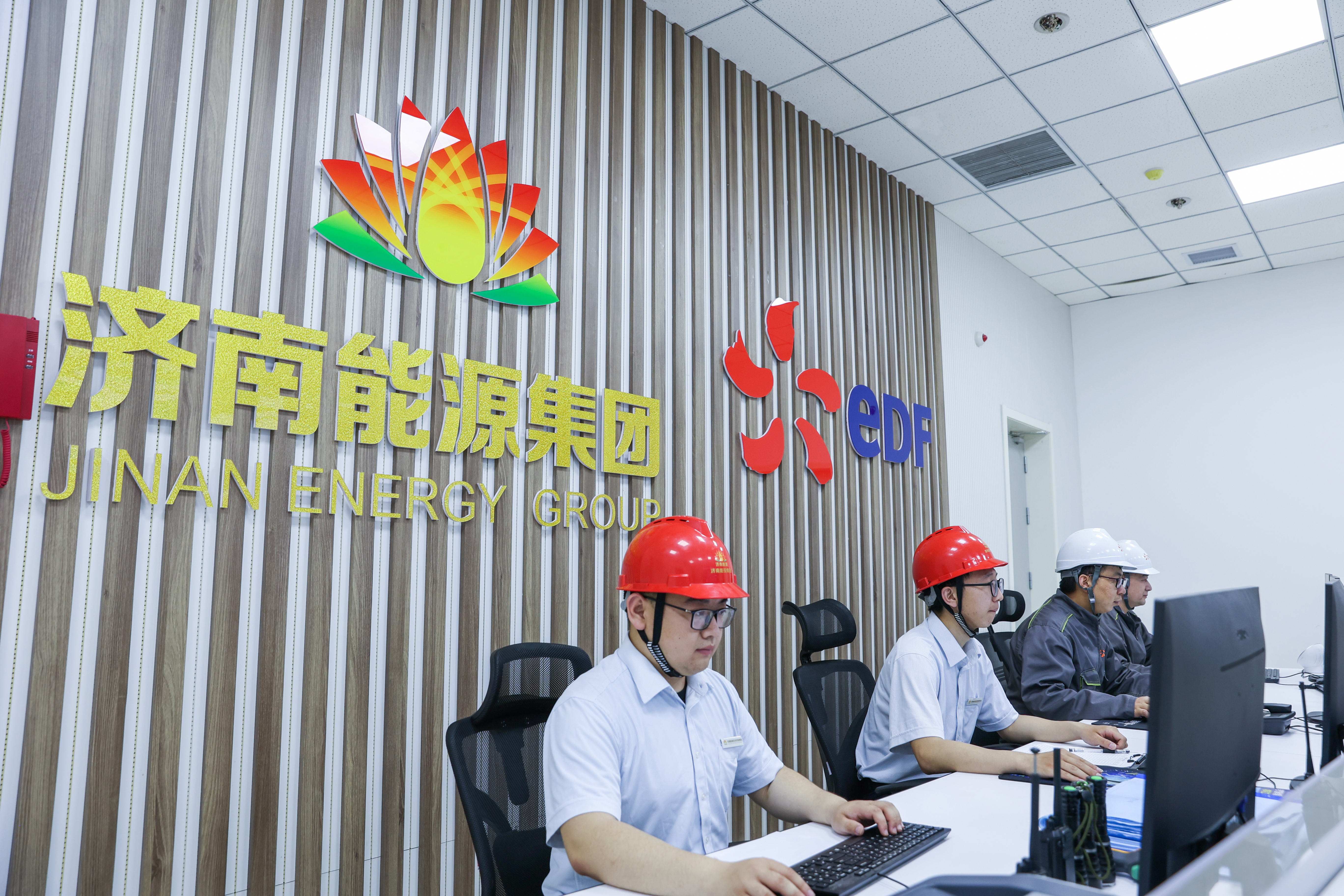 鉴黑担保网(jhdbw)·最具权威唯一维权担保平台