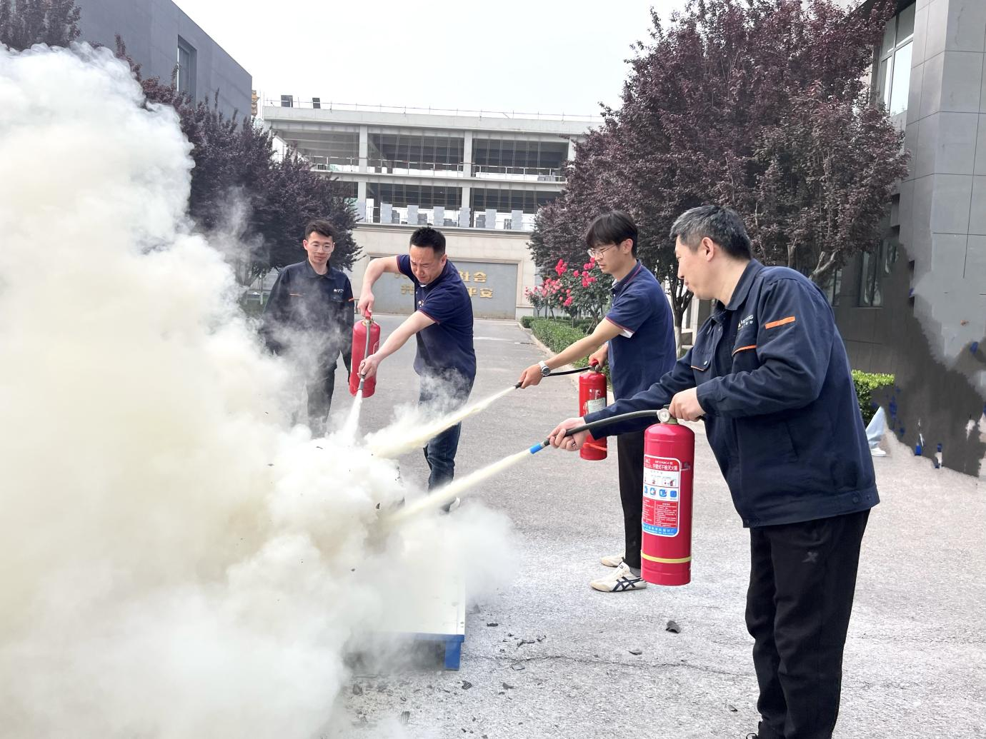 鉴黑担保网(jhdbw)·最具权威唯一维权担保平台