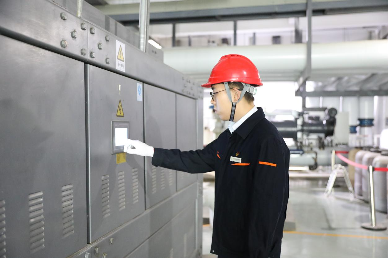 鉴黑担保网(jhdbw)·最具权威唯一维权担保平台