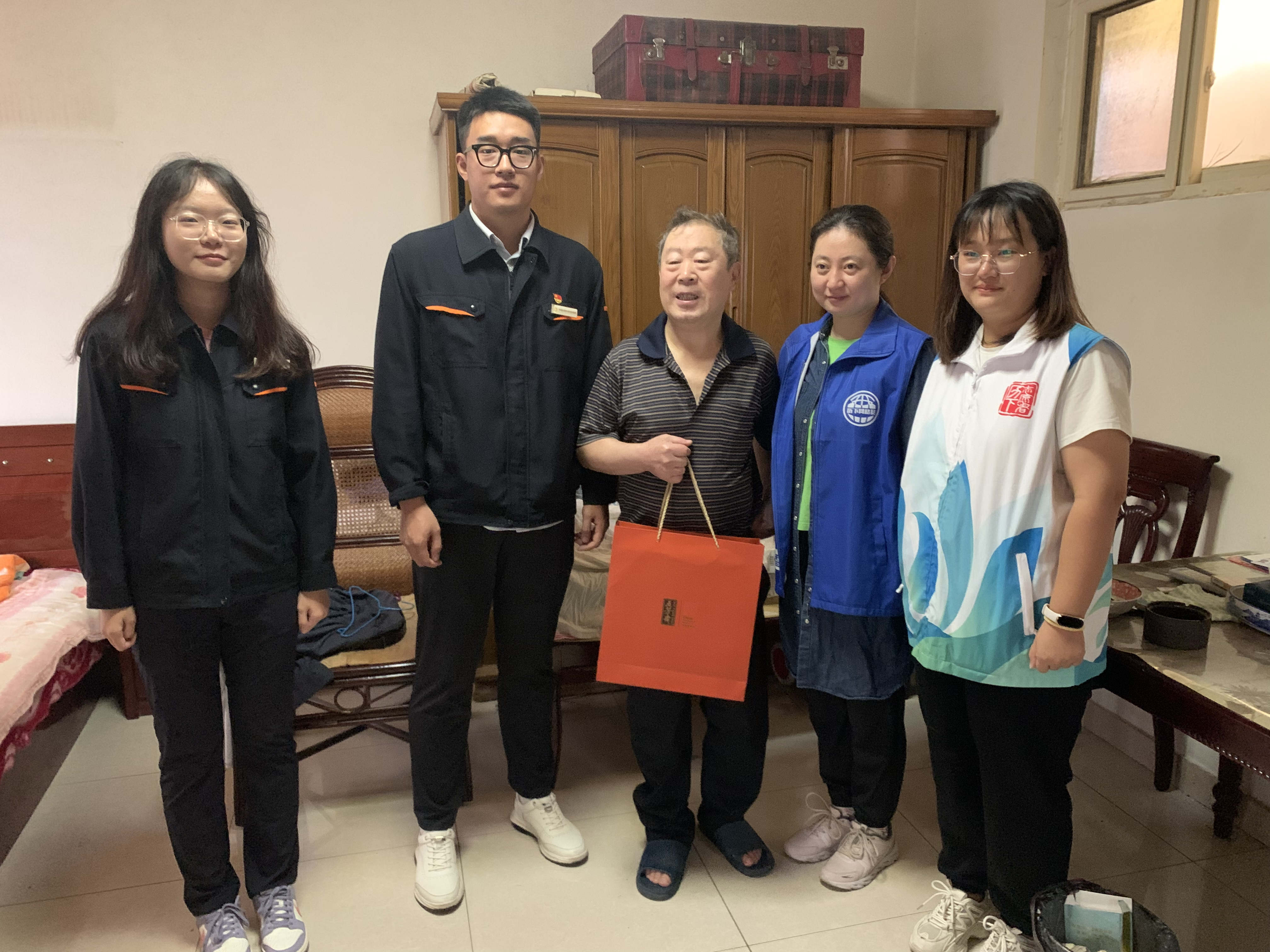 鉴黑担保网(jhdbw)·最具权威唯一维权担保平台