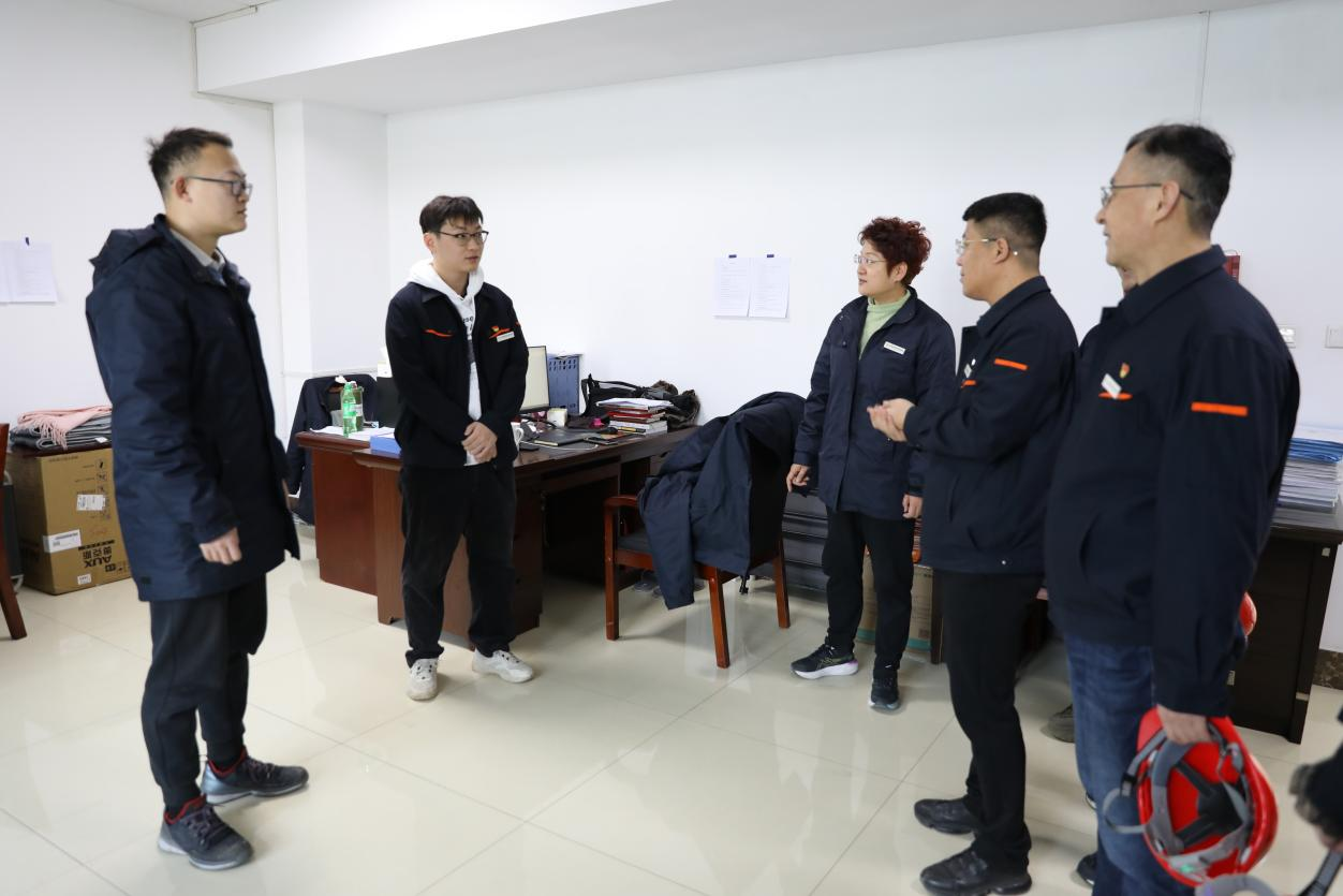 鉴黑担保网(jhdbw)·最具权威唯一维权担保平台