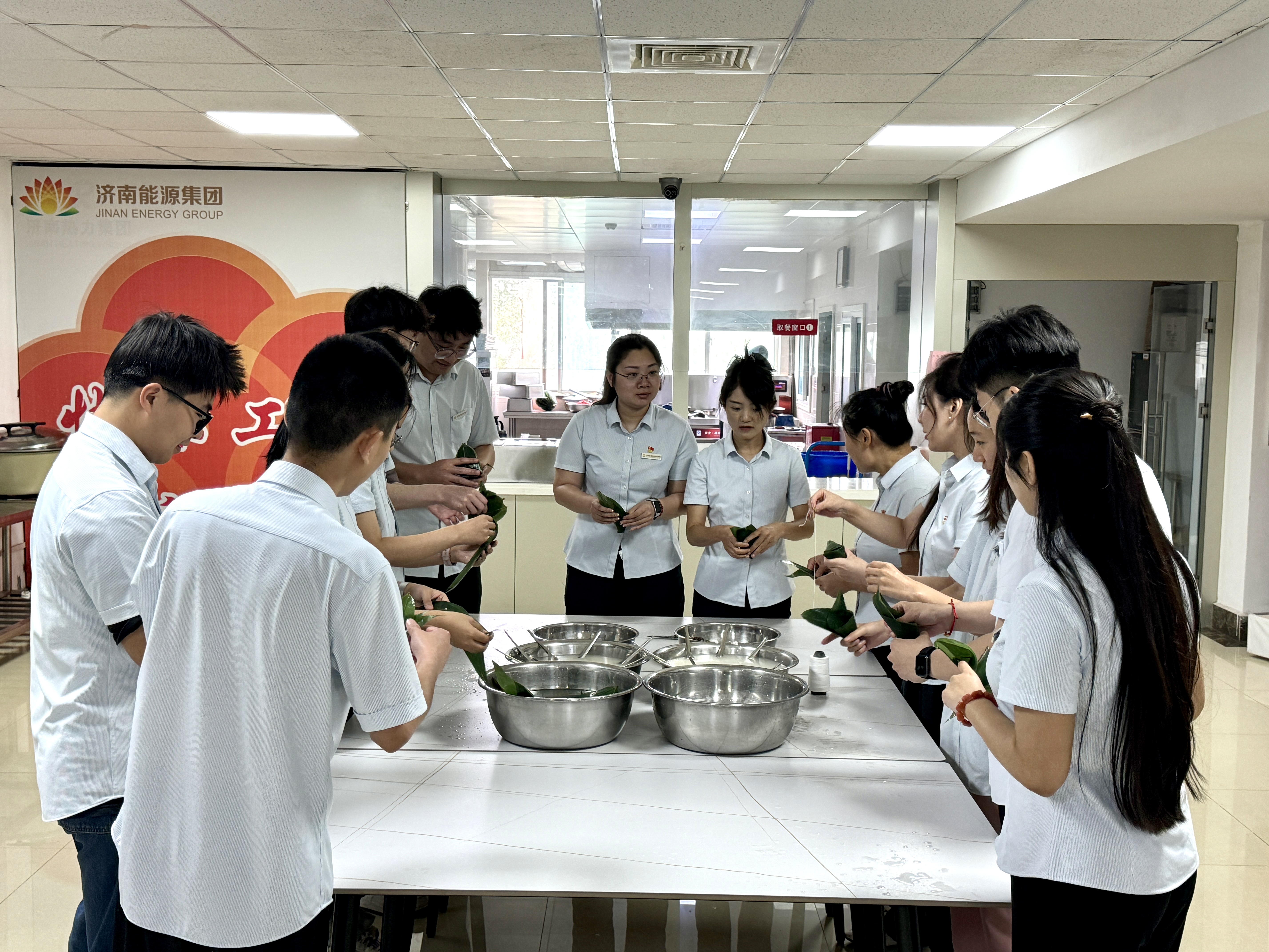 鉴黑担保网(jhdbw)·最具权威唯一维权担保平台