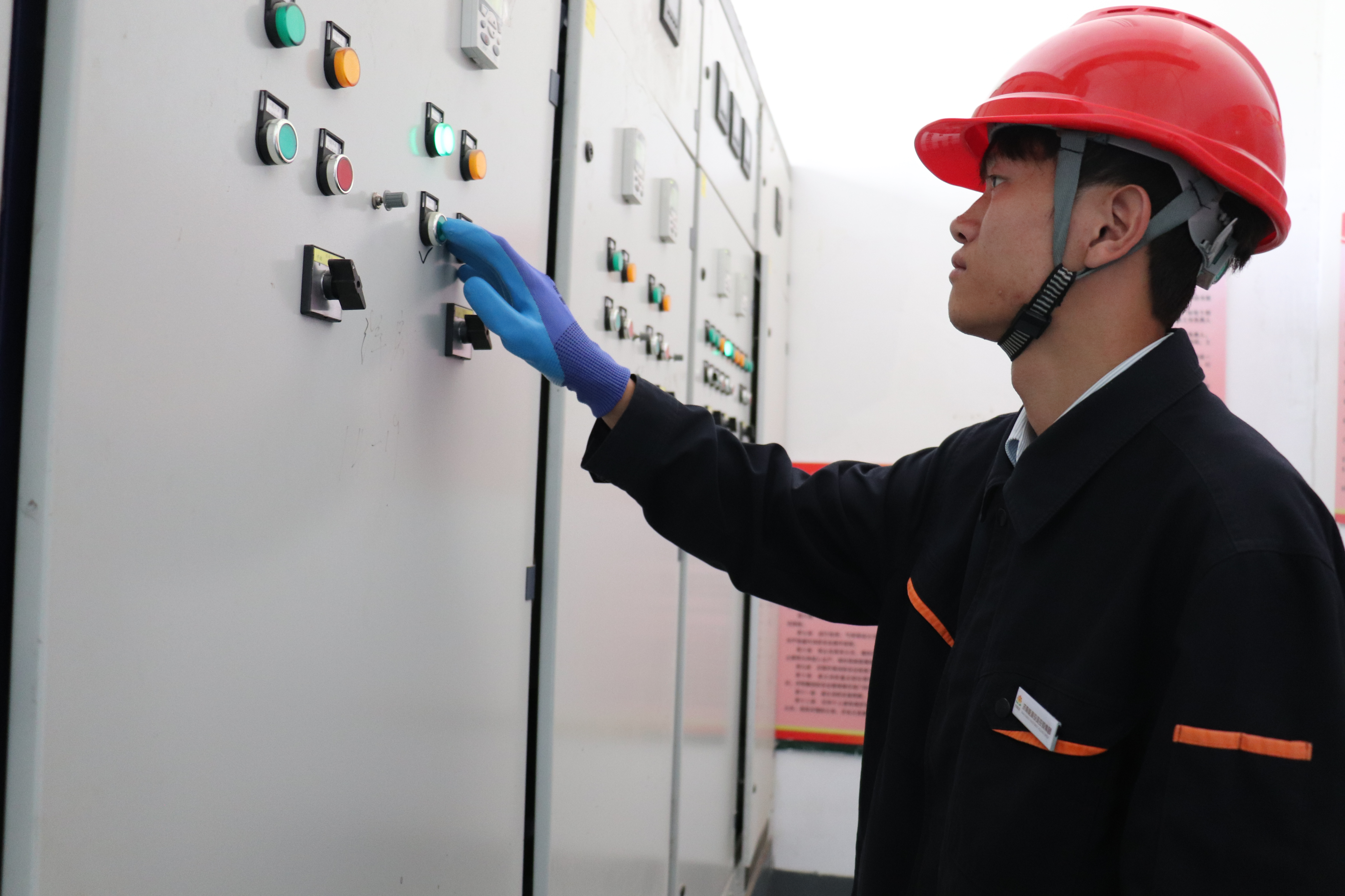 鉴黑担保网(jhdbw)·最具权威唯一维权担保平台