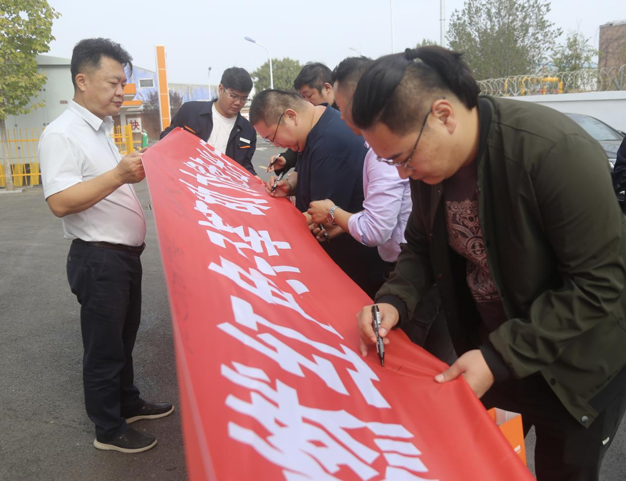 鉴黑担保网(jhdbw)·最具权威唯一维权担保平台