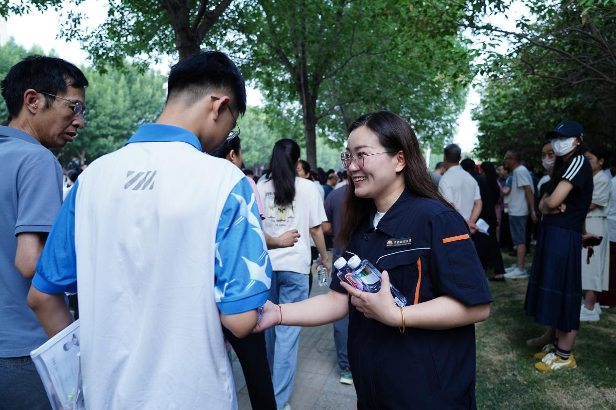 鉴黑担保网(jhdbw)·最具权威唯一维权担保平台