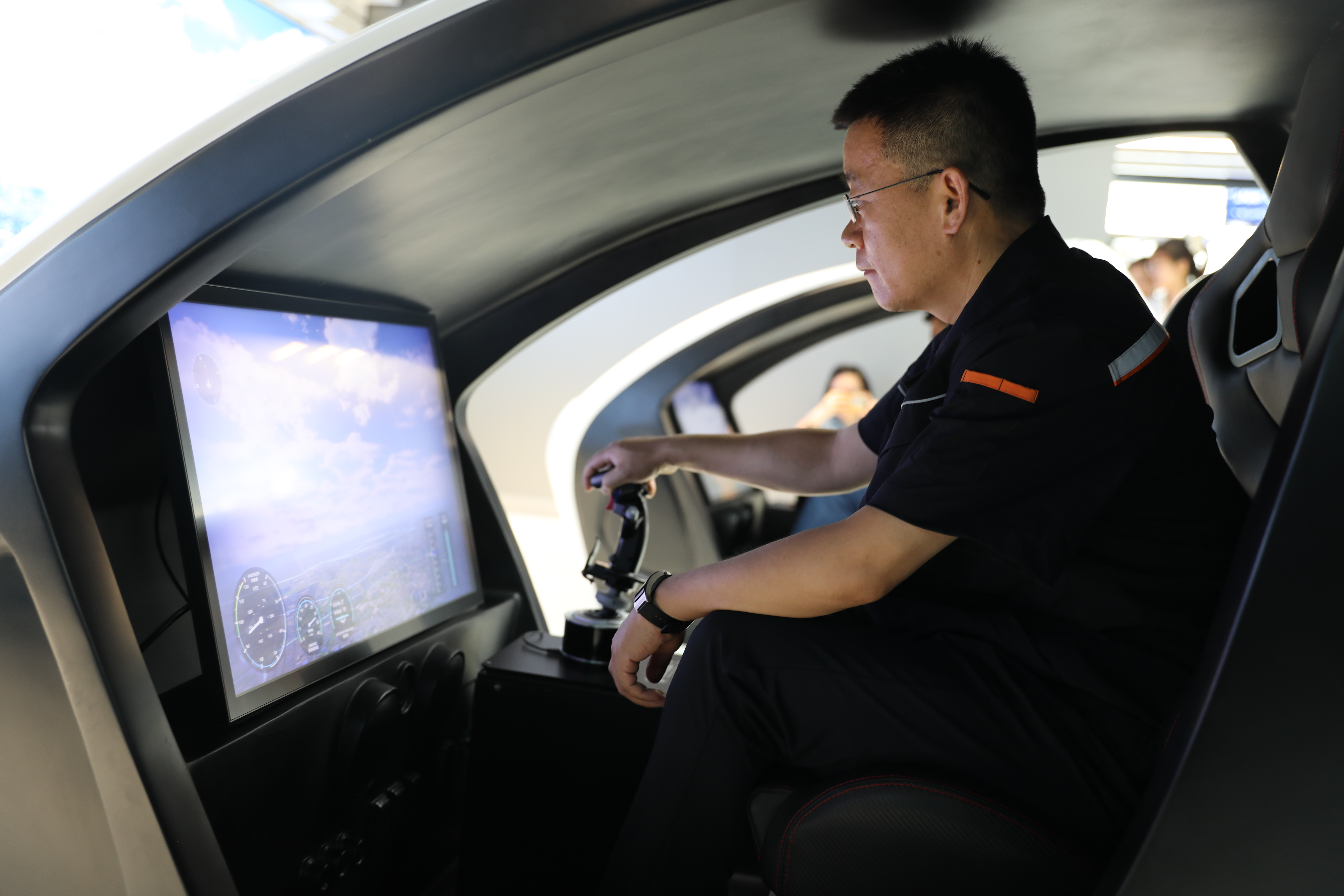 鉴黑担保网(jhdbw)·最具权威唯一维权担保平台